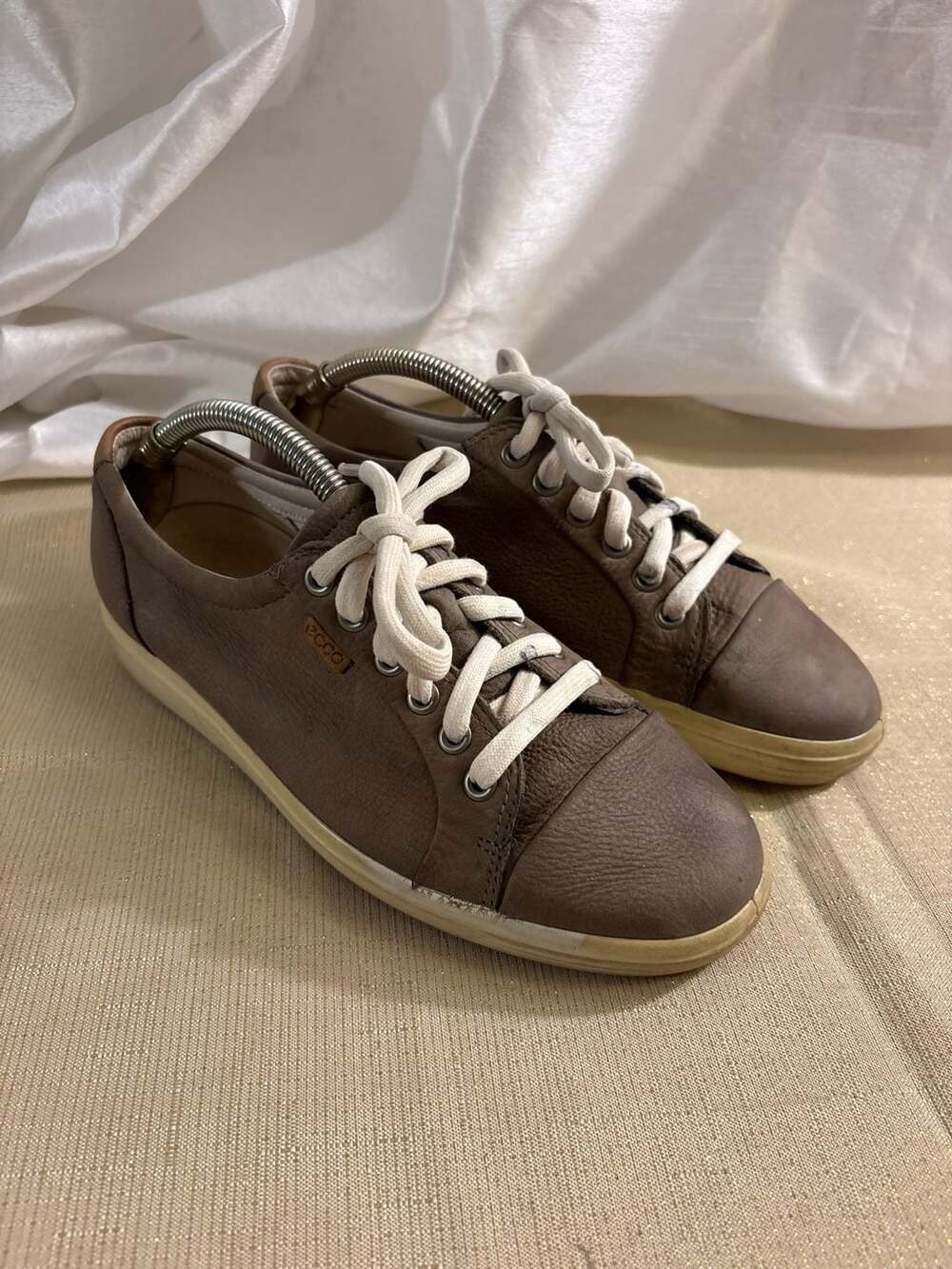 Ecco Soft 7 Leather Sneaker Taupe